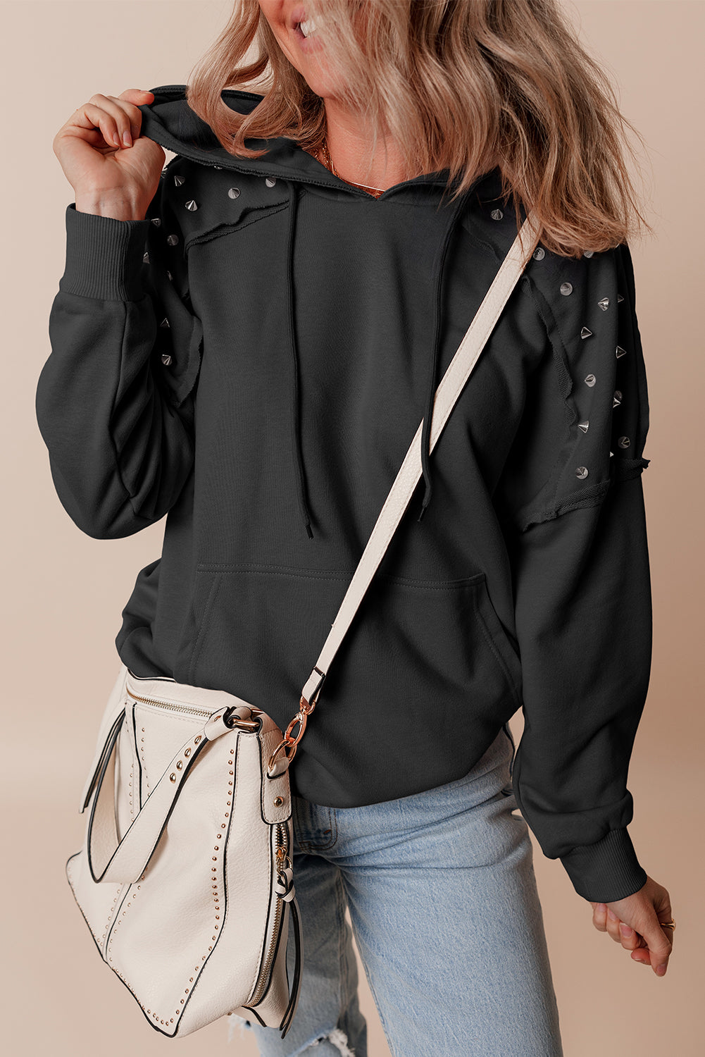 Fushia Solid Color Rivet Stud Raglan Sleeve Hoodie with Pocket