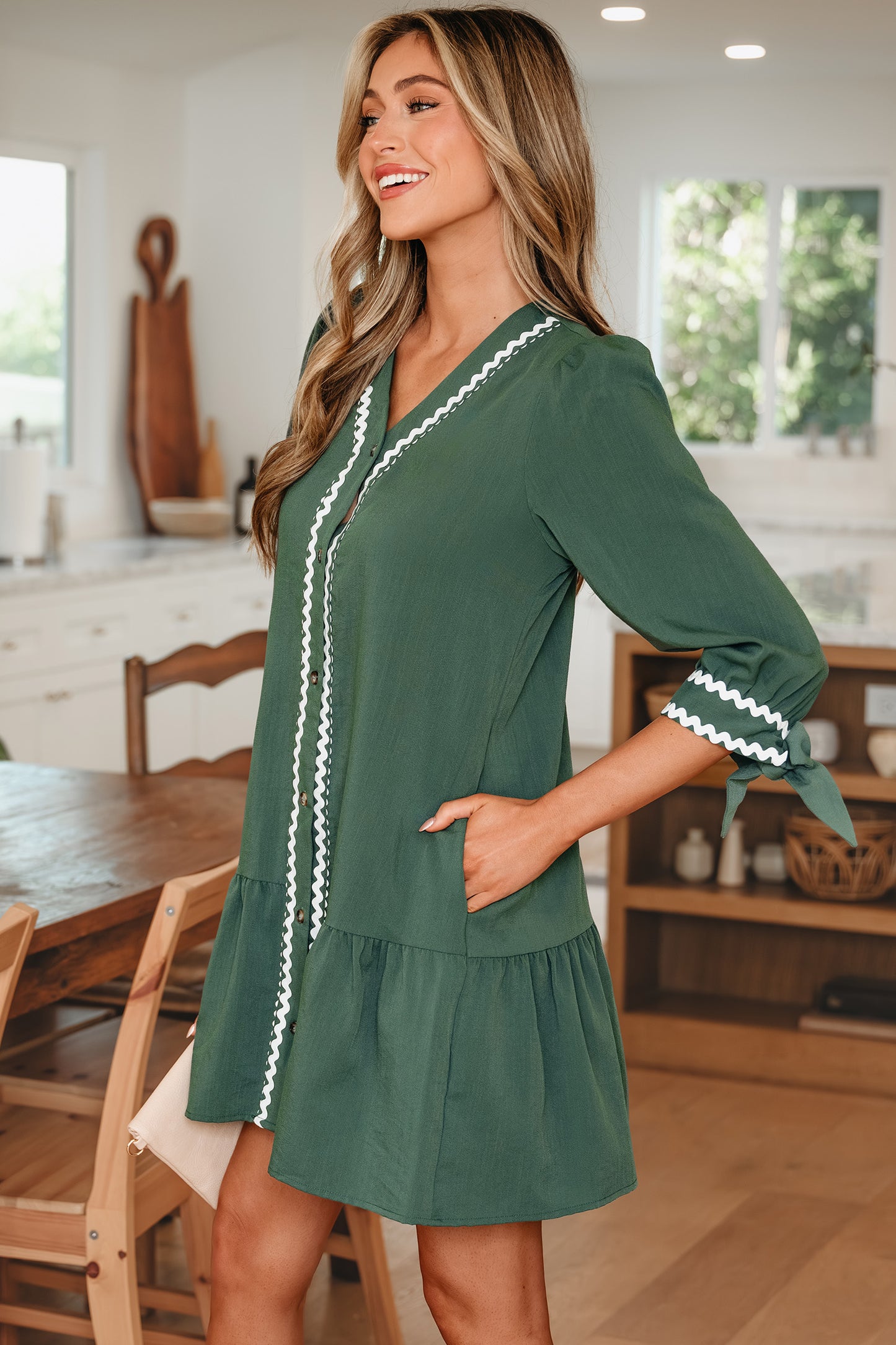 Canton Contrast Ricrac Trim Button V Neck Knotted Bracelet Sleeve Shift Dress