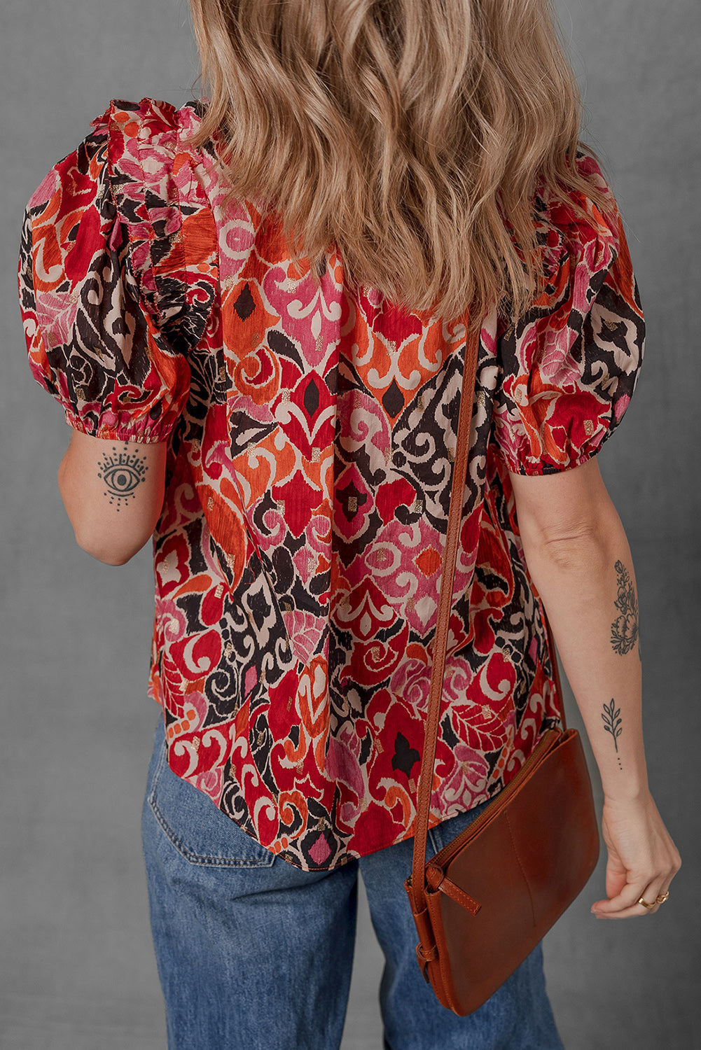 Red Ethnic Print Split Neck Short Puff Sleeve Blouse