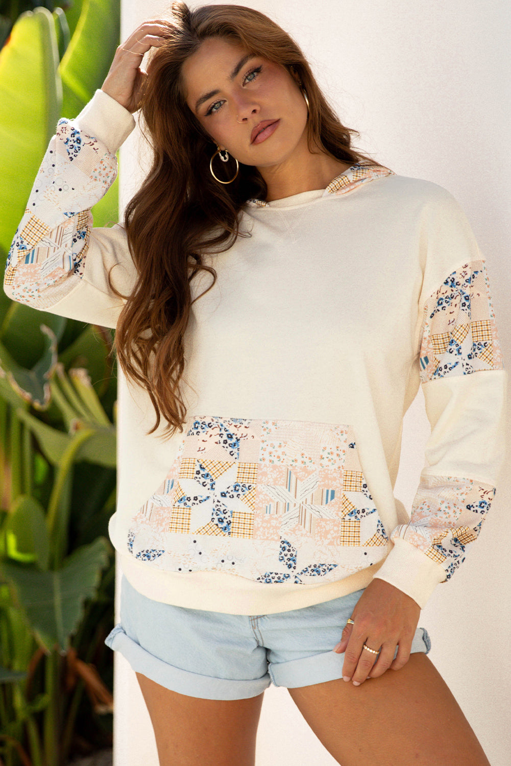 Beige Western Geo Pattern Patchwork Hoodie with Kangaroo Pocket